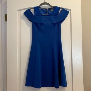 Women’s Suzy Shier Blue Dress, size smalll